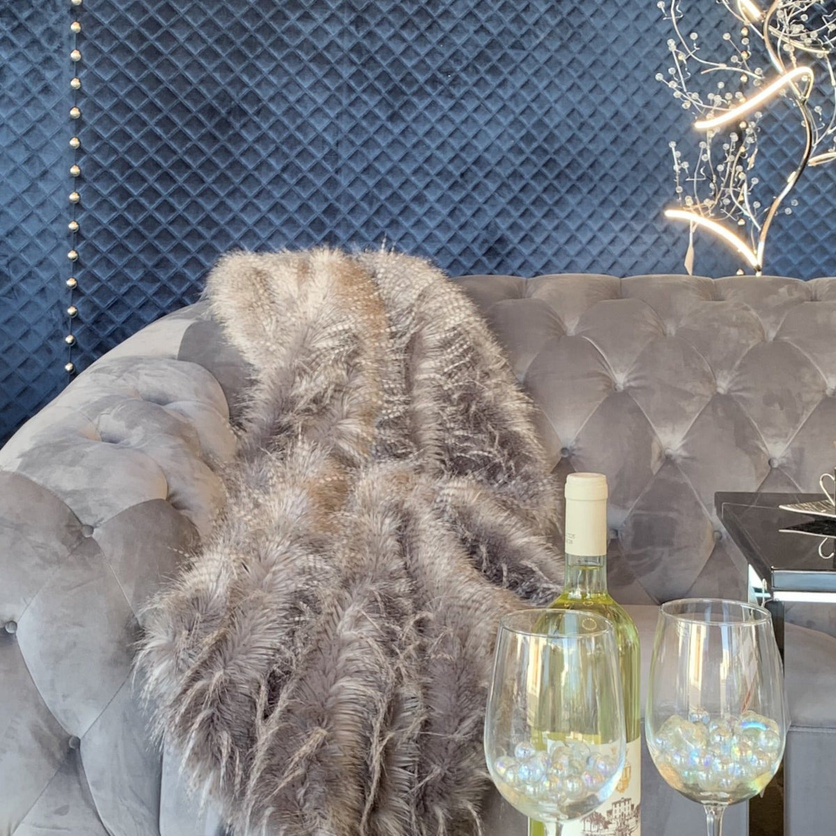 Timeless Modern Luxury Feathers Faux Fur Soft Area Rug for Enhanced Living Spaces