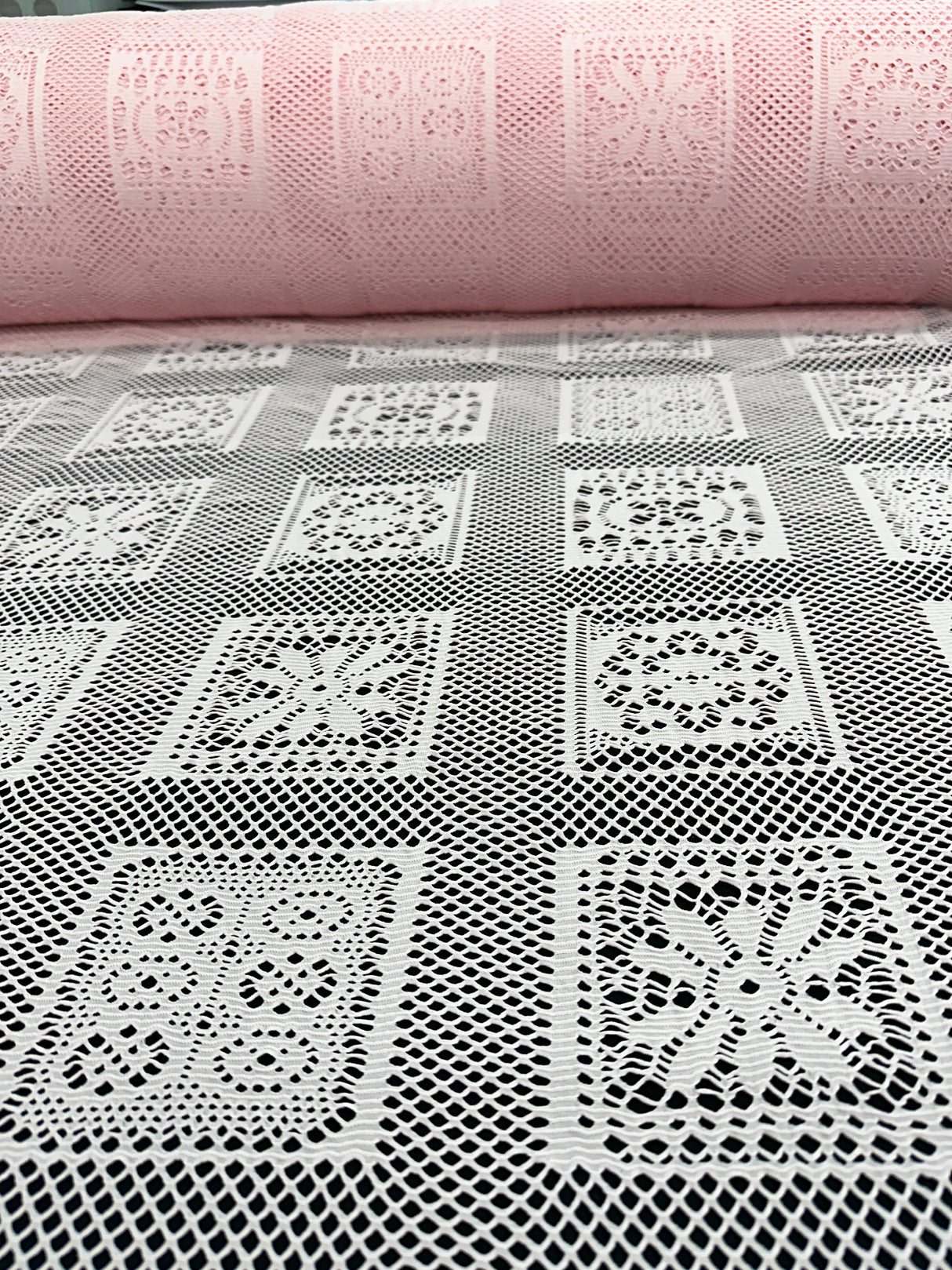 Stretch Crochet Knit Baby Pink Geometric