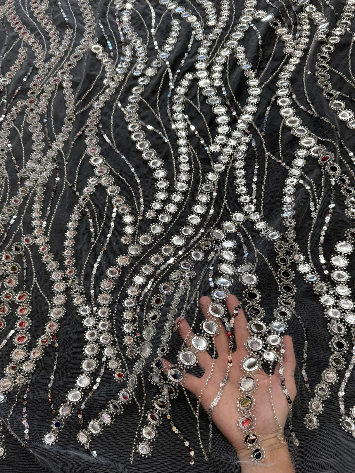 Stretch Sequin Wave Lace Silver