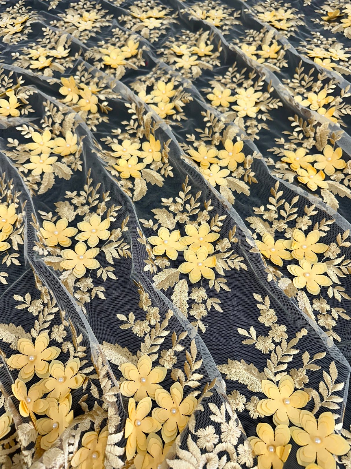 3D Flower Scalloped Mesh Lace Gold