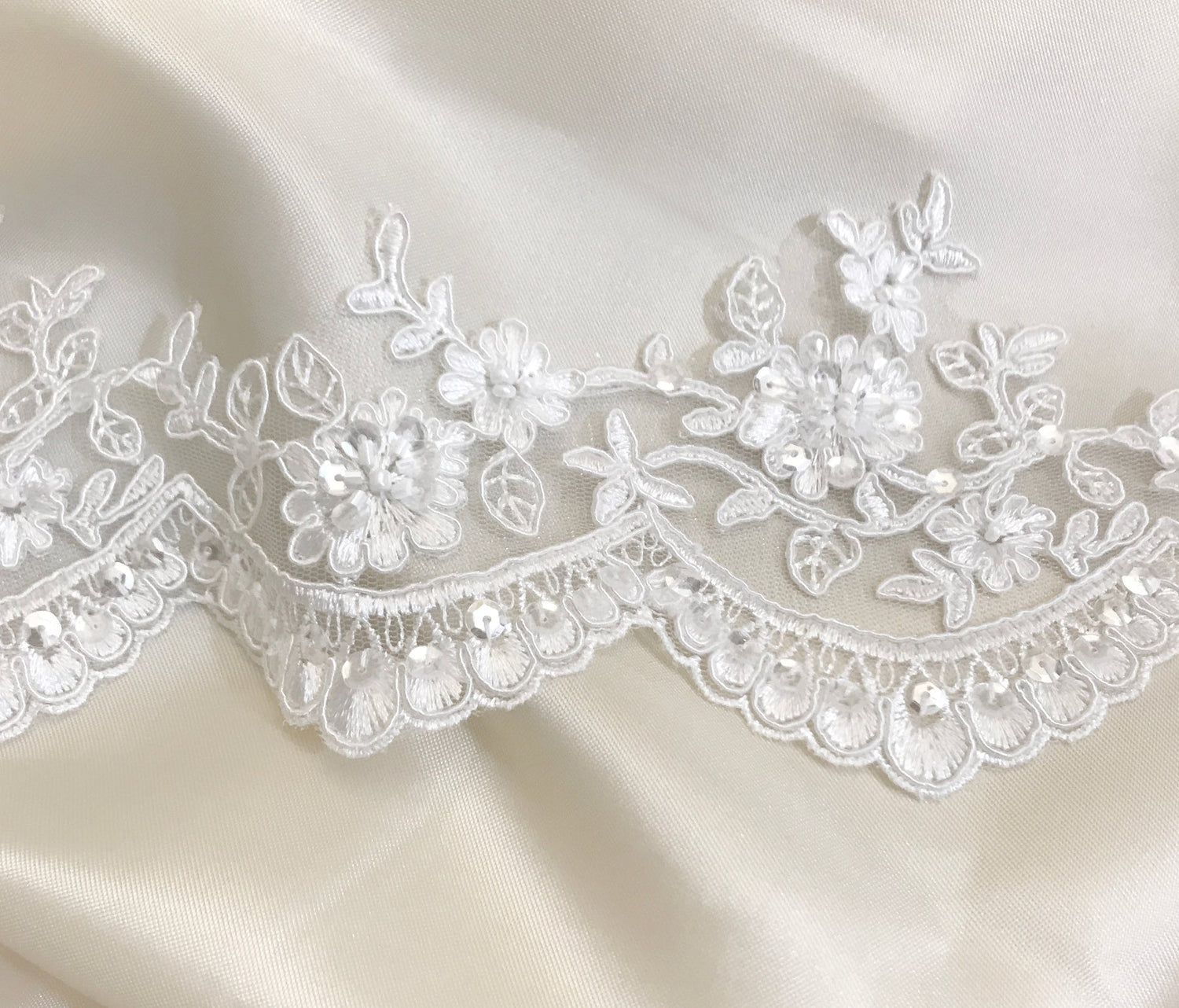 1 Yard Beaded & Corded Floral Lace Trimming 100% Polyester Net Mesh  4″ Wide