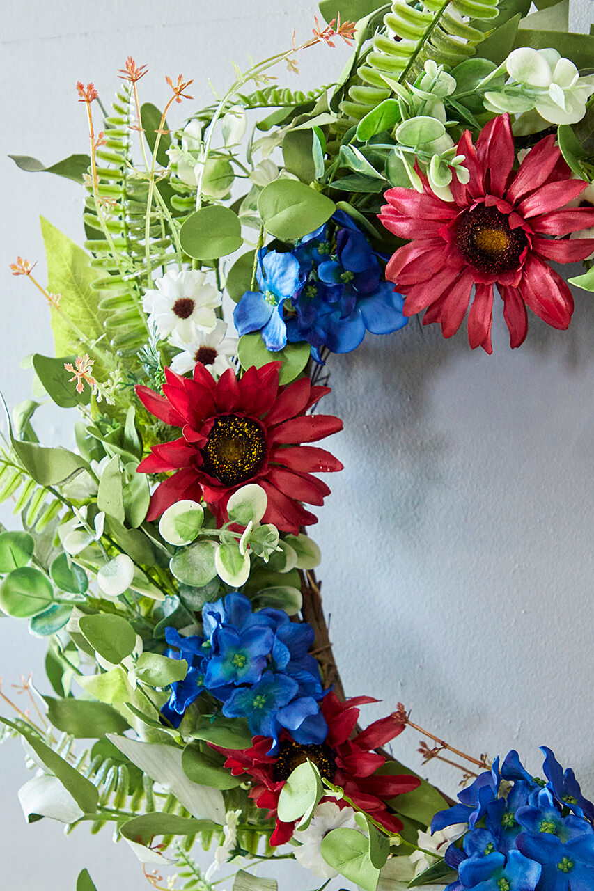22" Mixed Flower Wreath - Red, White, & Blue