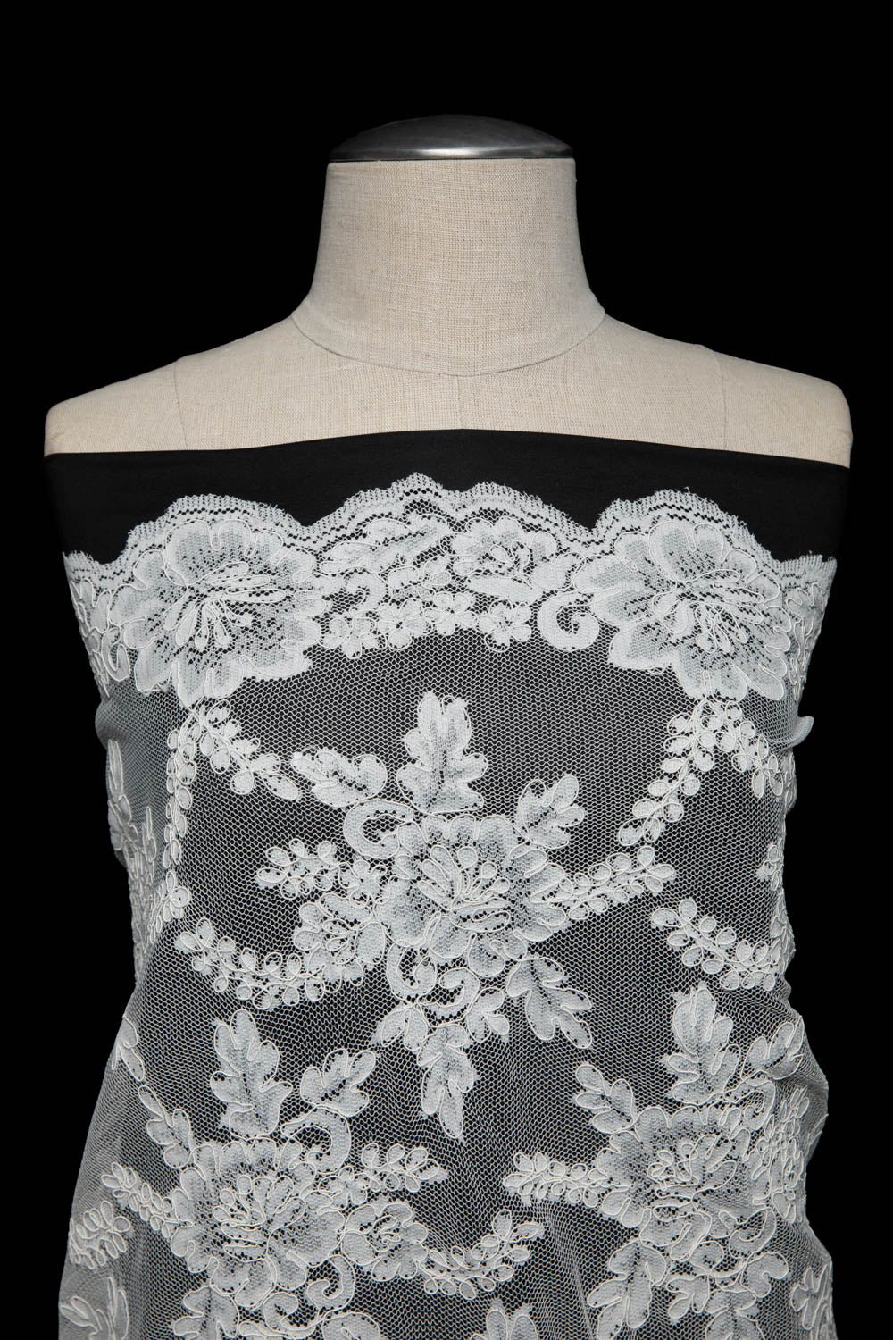 1 Yard Re-Embroidery Lace Fabric Cord Superb Design Luxurious Texture 52/54" Wide