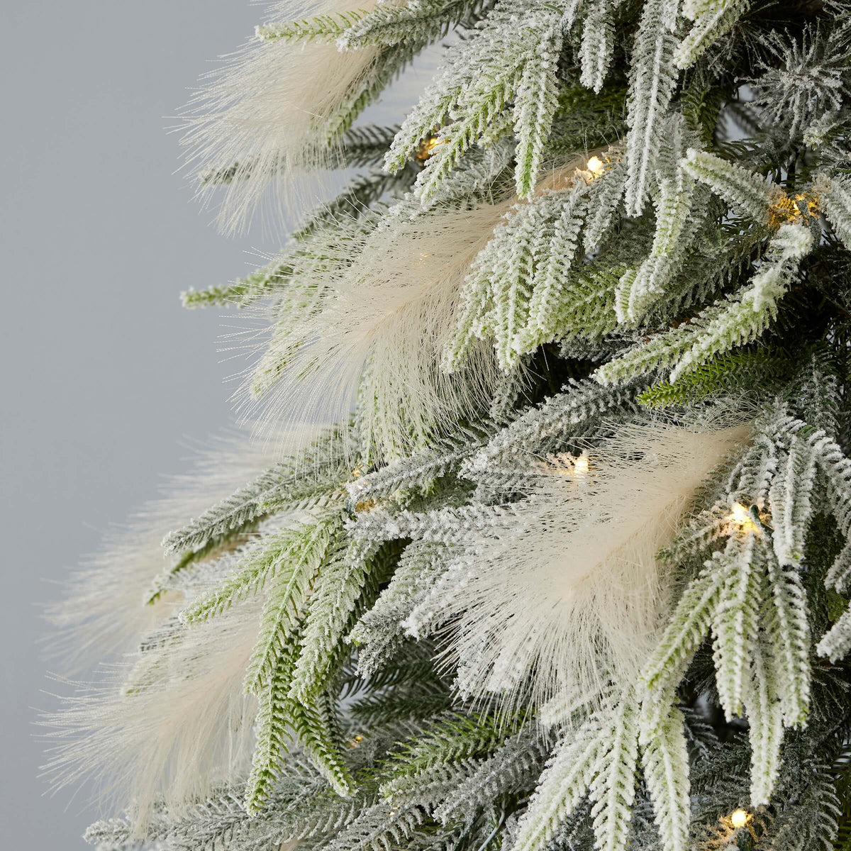 7.5' Pine and Pampas Artificial Christmas Tree with 550 Warm White LED Lights