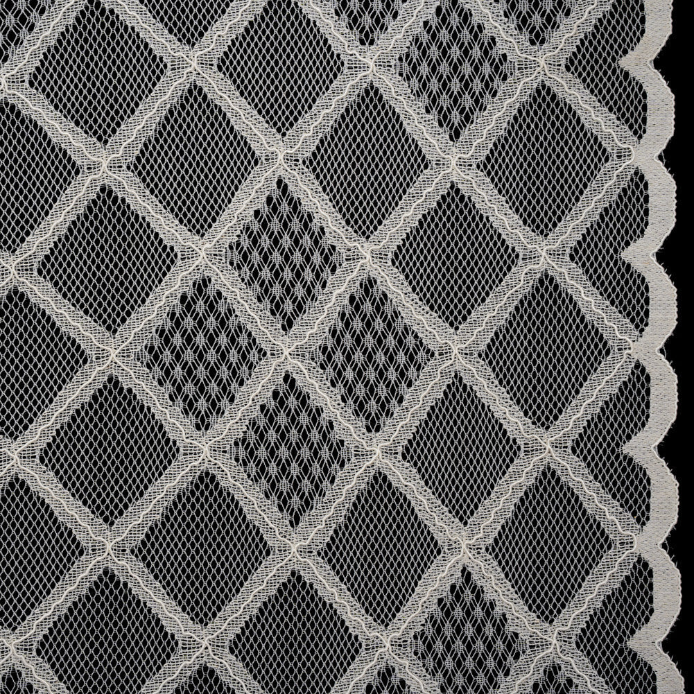 Corded Lace with Little Scalloped Finished Edges - Ivory Diamond Lattice