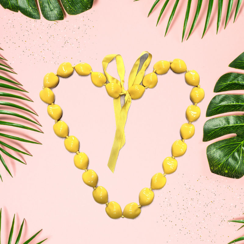 Kukui Nut Lei Necklace - Colorful Hawaiian Lei, 0.7-0.9 Lb (1 Piece)