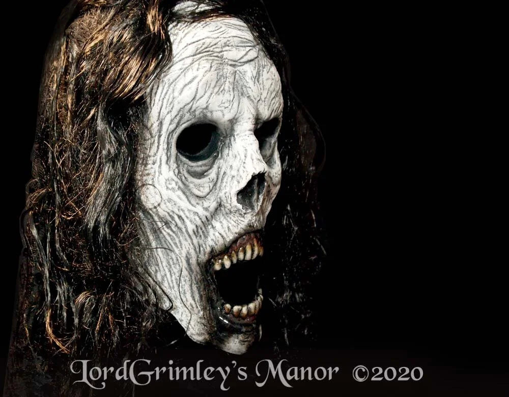 Weeping Wraith (La Llorona) - Half Mask - Black Variant