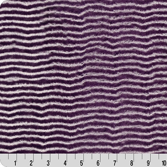 Luxe Cuddle Arctic Owl Berry Fabric 58/60"