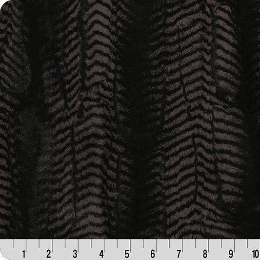 Black Luxe Cuddle Mamba Fabric 58/60"