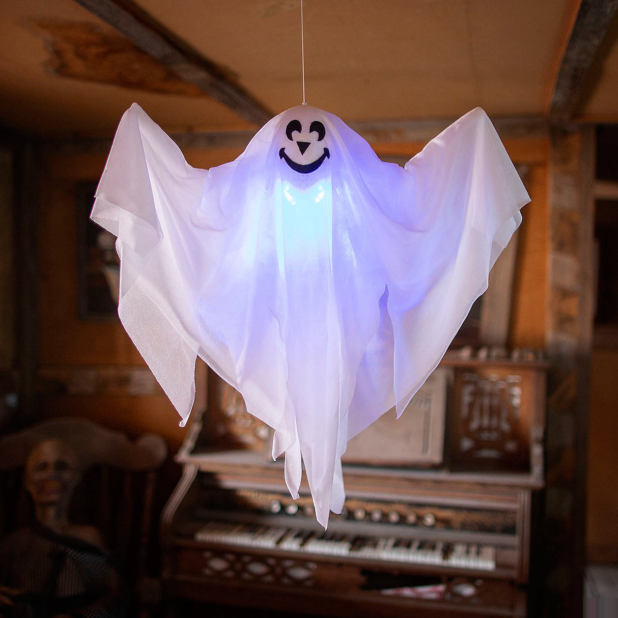 Bright Light-Up Smiling Ghost Hanging Decoration for Halloween Yard Party Fun and Spooky Celebrations