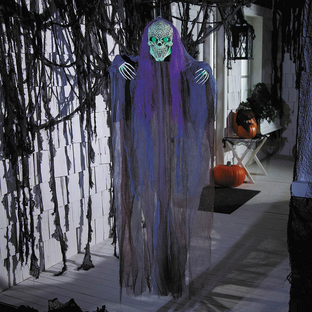 Eye-Catching Light-Up Black Gray Reaper Decoration for Halloween Haunt Displays and Spooky Parties