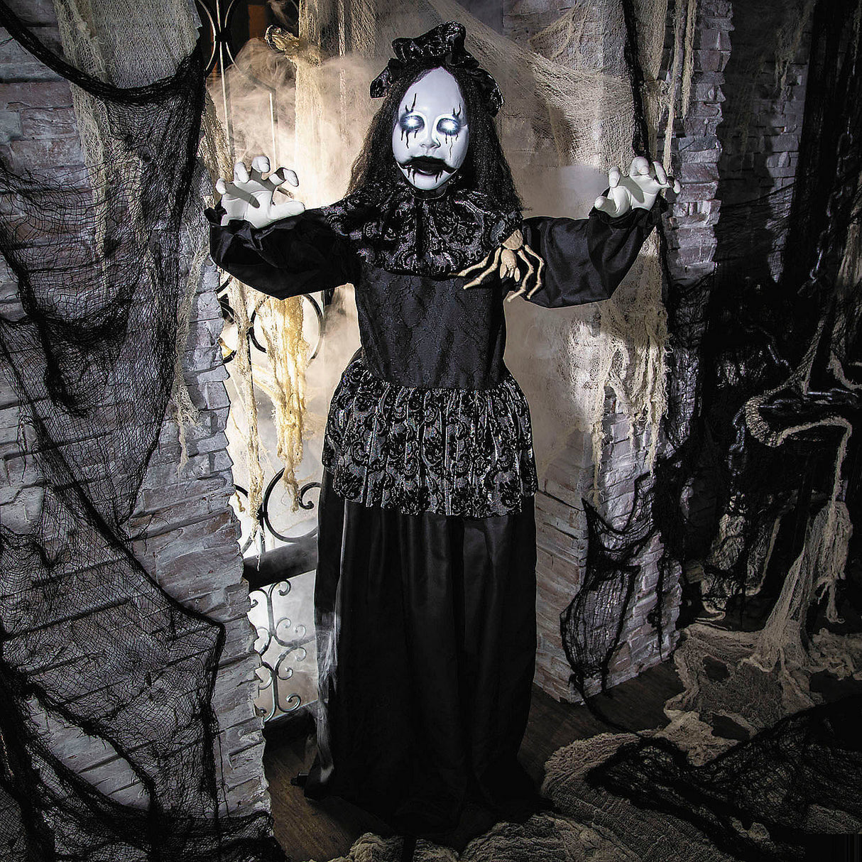 5 Feet Animated Gothic Bride Decoration for Halloween Haunted House Events and Spooky Displays