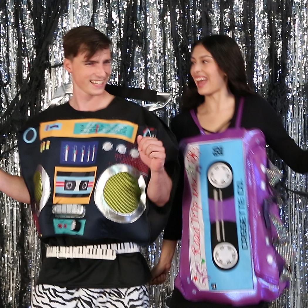 MIX TAPE DRESS BOOM BOX COUPLE
