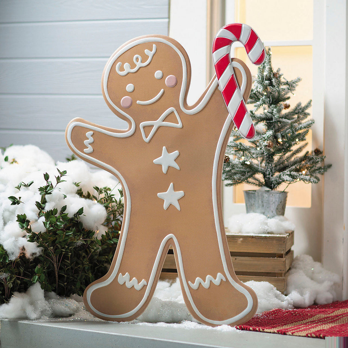 Charming 35 3/4 Inch Iron Gingerbread Boy Christmas Decoration for Festive Holiday Displays and Cheerful Winter Celebrations