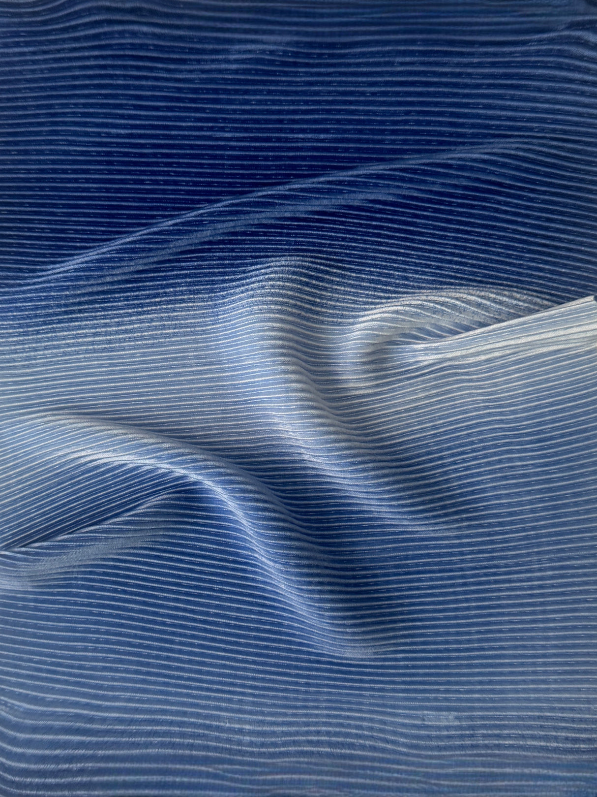 Shiny Printed Knit Denim Blue Ombre