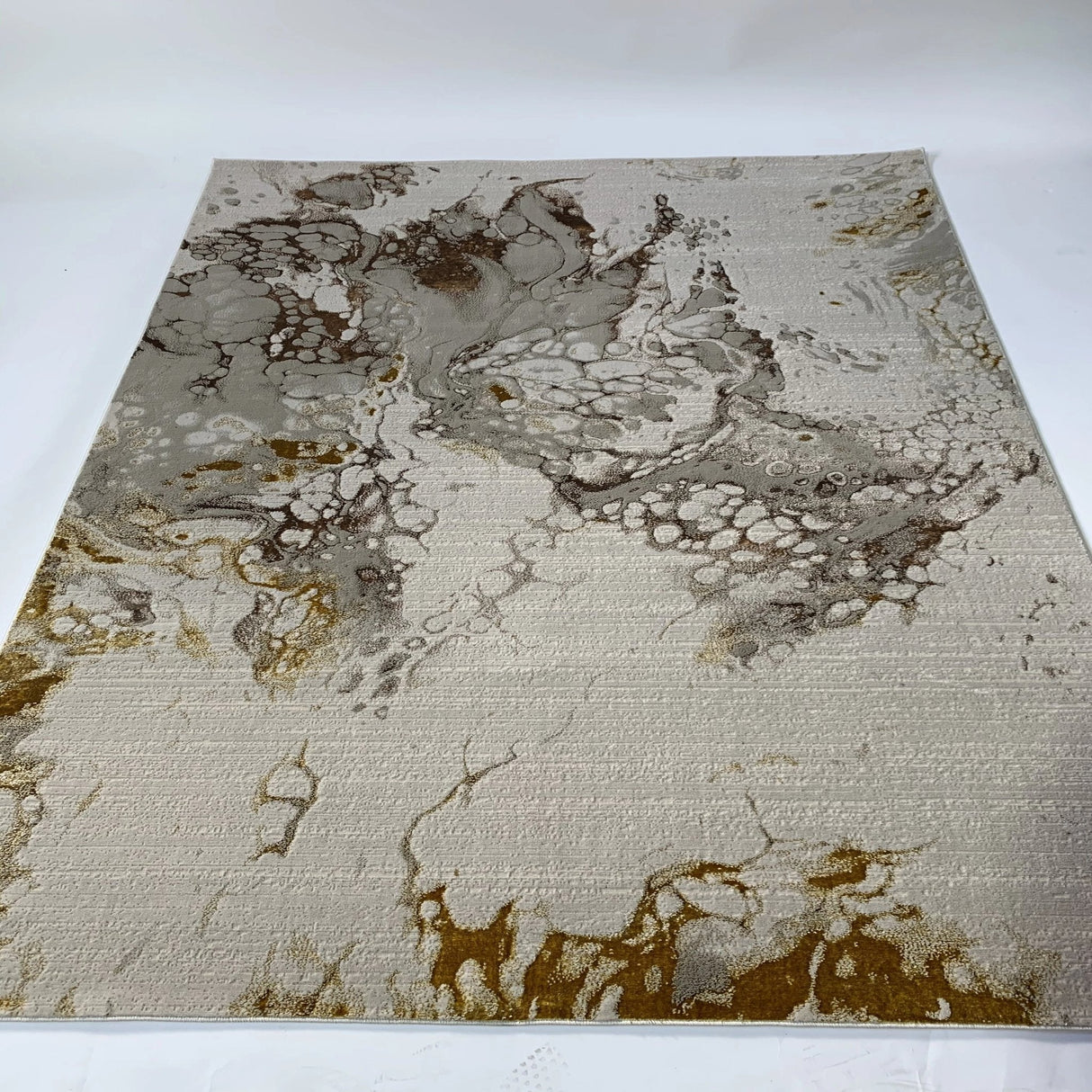 Maximus 188 Polyester Viscose Fabric - Abstract Color-Changing Flat Weave, Golden, 7'6" X 10'3", 5'3" X 7'5" (1 Rug)