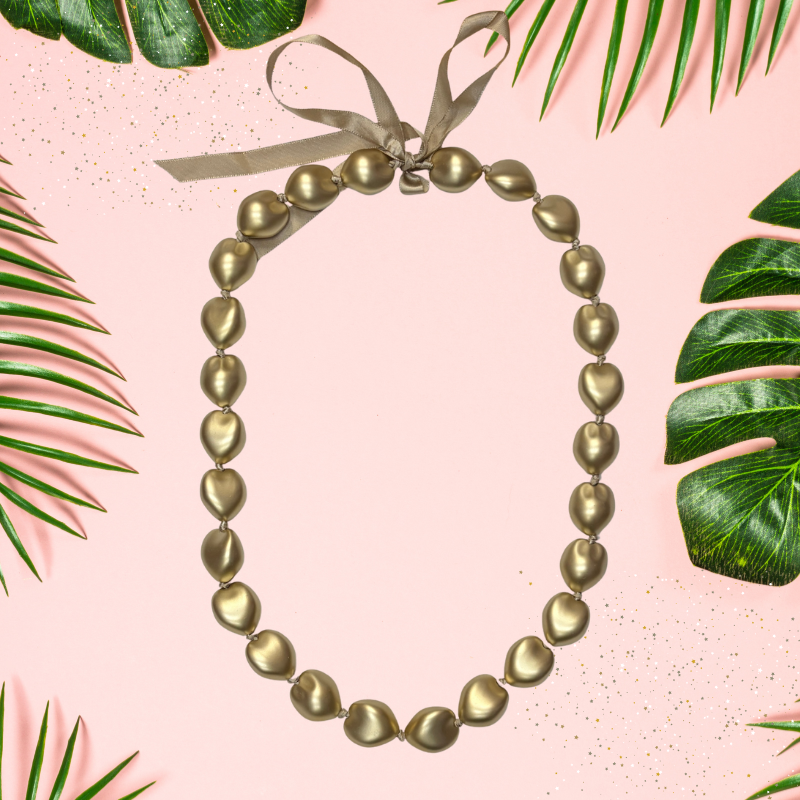 Kukui Nut Lei Necklace - Colorful Hawaiian Lei, 0.7-0.9 Lb (1 Piece)