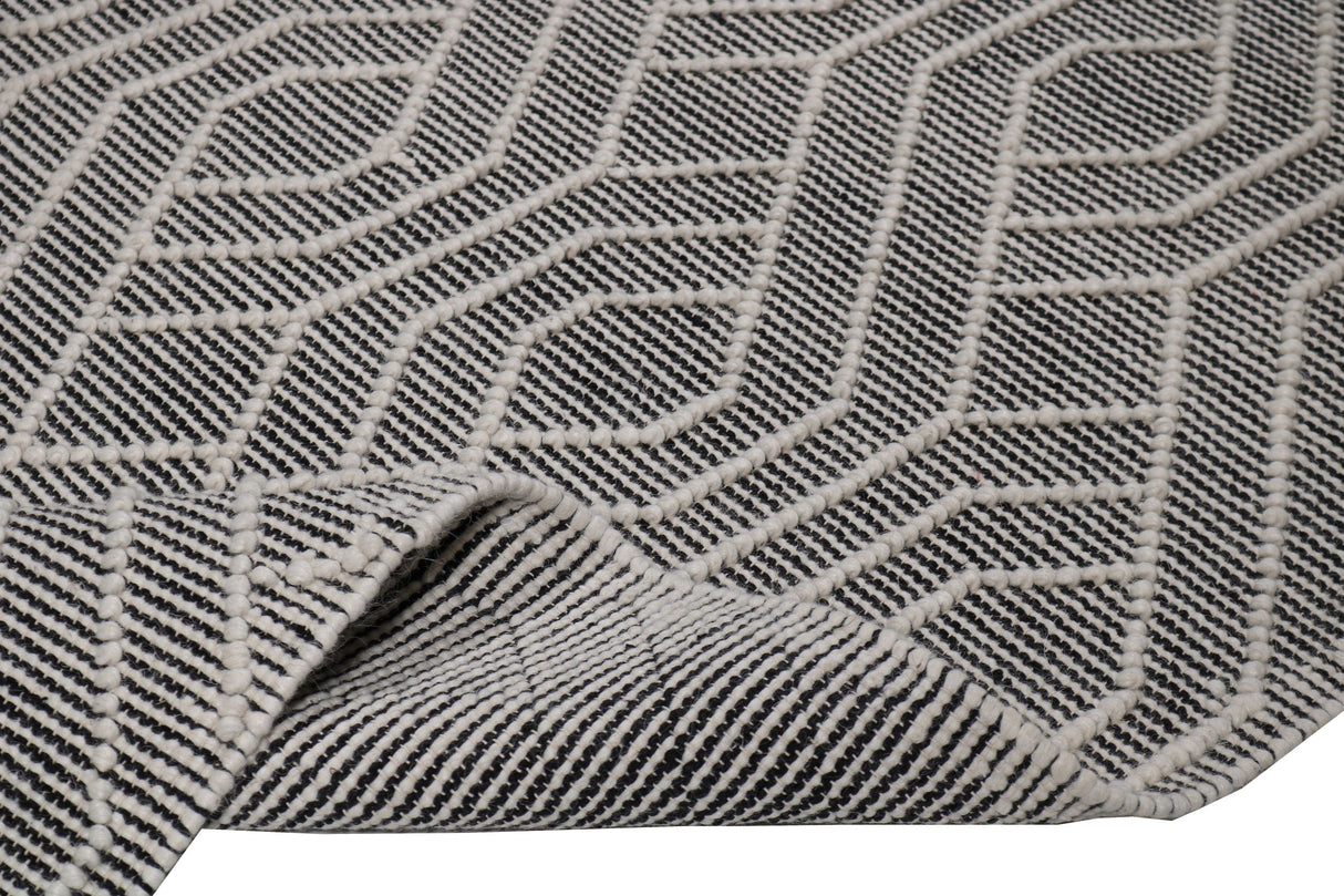 Natural Wool Blend Bohemian Design Rug - White Black, NR507, 60 Percent Wool 20 Percent Cotton 20 Percent Polyester (9' X 12')
