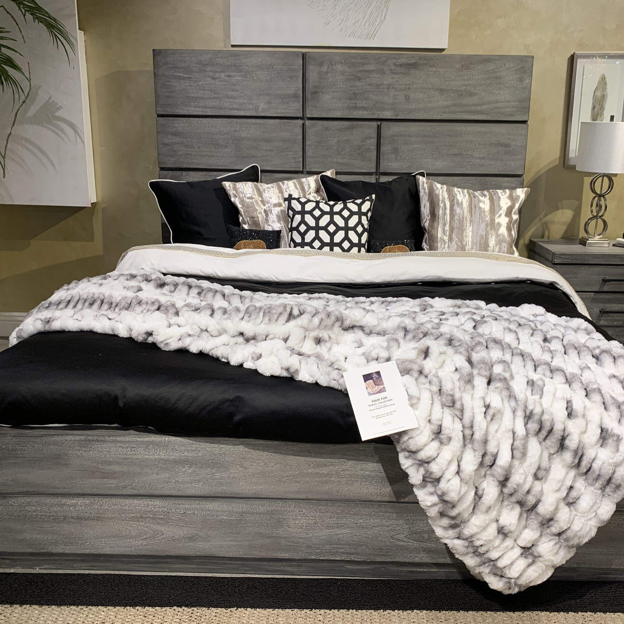 Braided Look Fluffy Soft Faux Fur Fabric - Gray White Braided Look, 104" X 93" (Cal King/Eastern King)