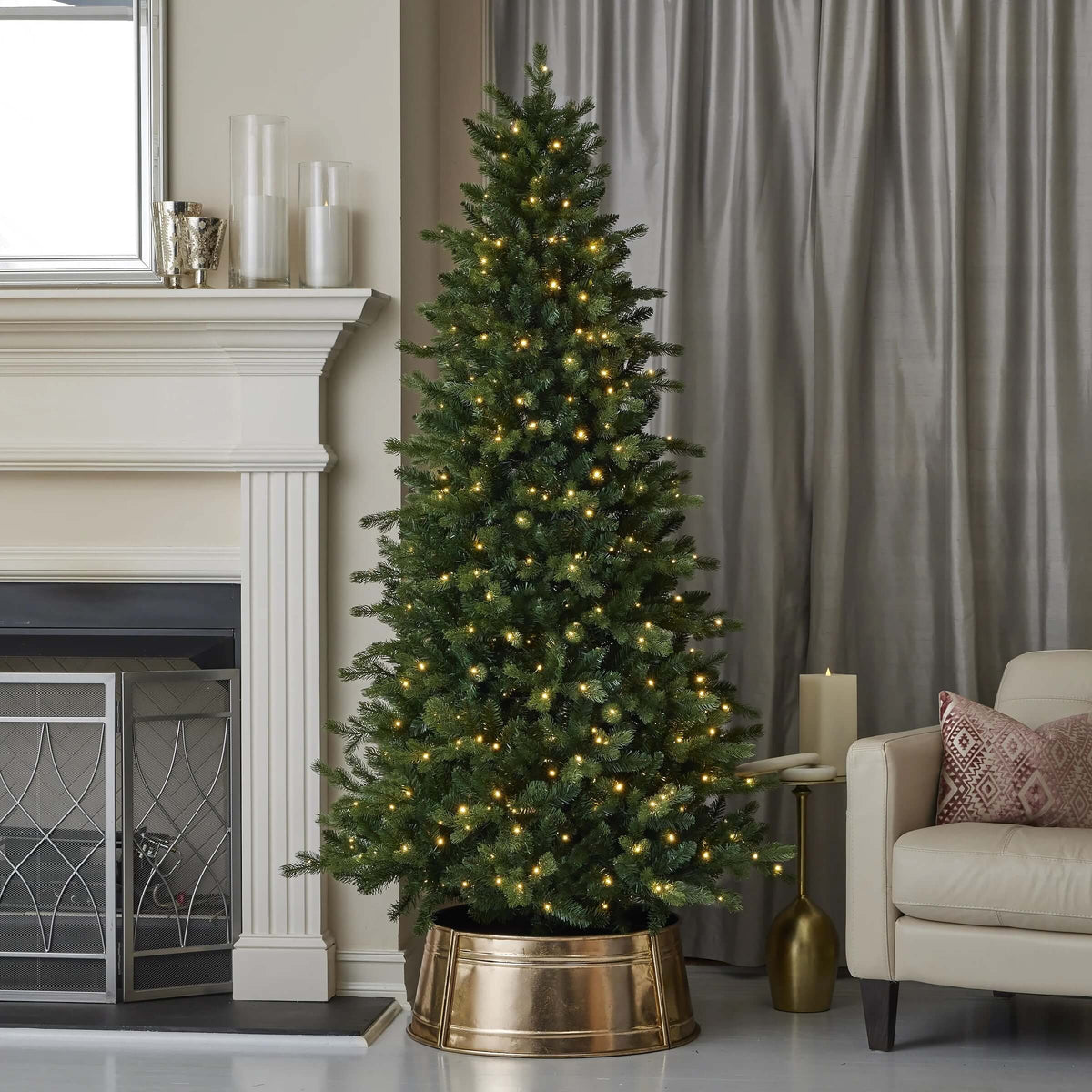 6' Palmetto LED Pine Tree
