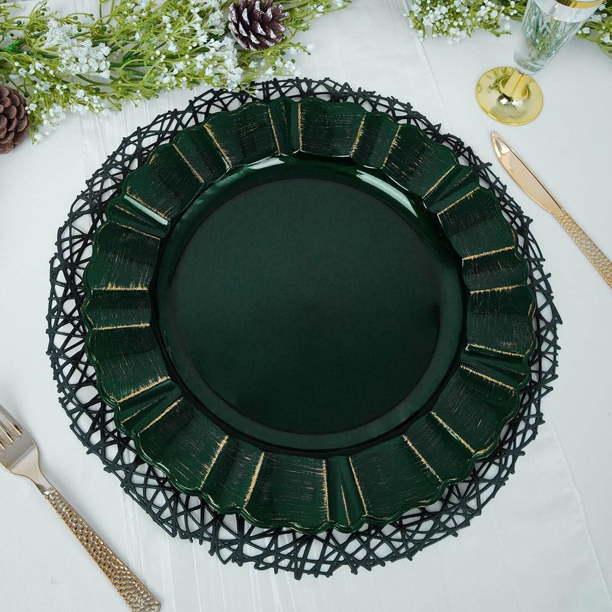 Acrylic Charger Plate 13 Inch Scallop Rimmed Hunter Green/Holly Green
