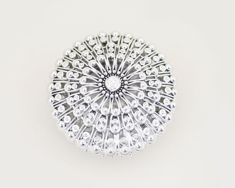 2 3/4" Silver Round Carved Plastic Favor Box - Pack of 12