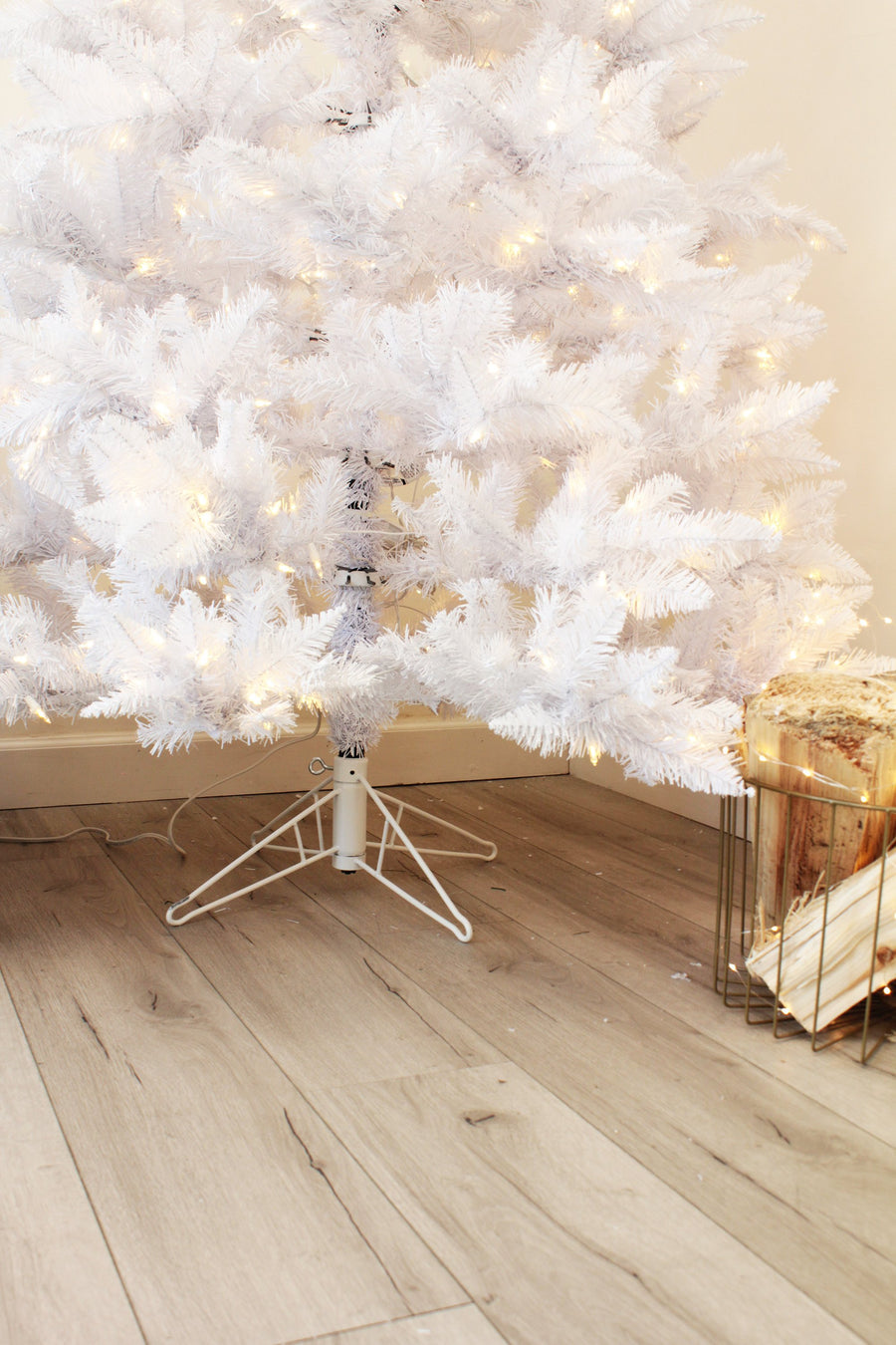 Prelit White Spruce Tree