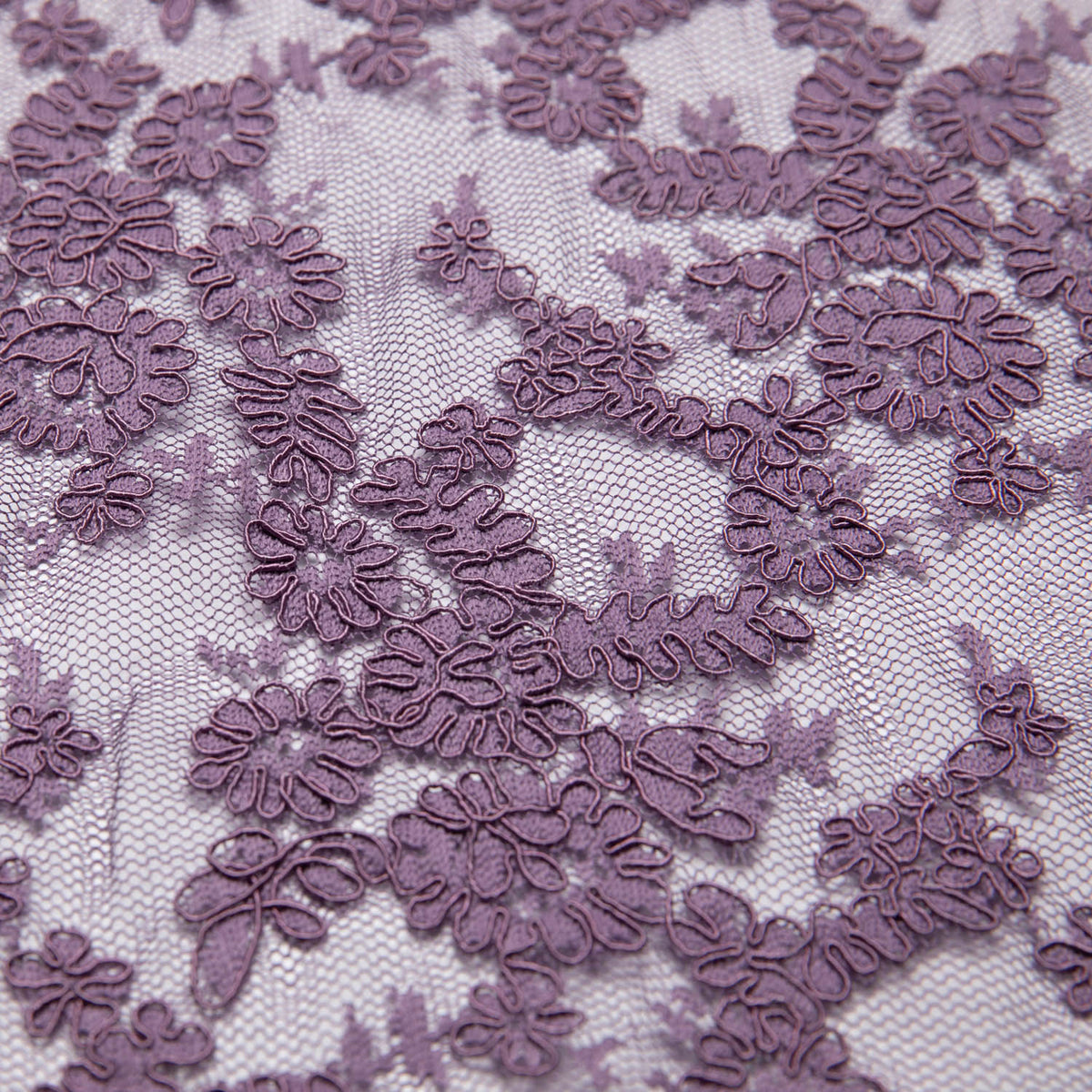 1 Yard Re-Embroidered Lace Fabric Cord Extravagant Floral Design Luxurious
