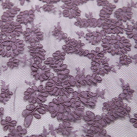 1 Yard Re-Embroidered Lace Fabric Cord Extravagant Floral Design Luxurious