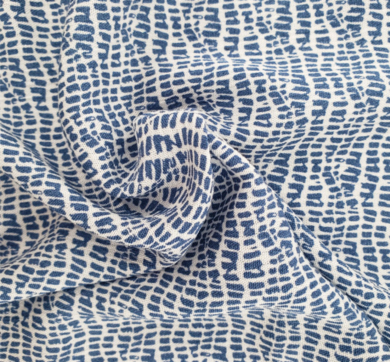 1 Yard 100 Percent Rayon Crinkle Woven Fabric Denim Color 50/52 Inch Wide