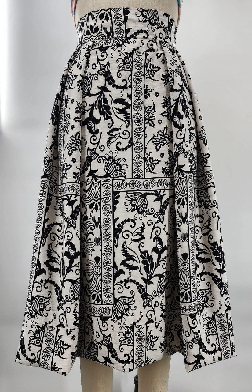 1 Yard Off White Rayon Nylon Poplin Fabric Smooth Lightweight Material for Apparel and Linings 57/58 Inches Wide