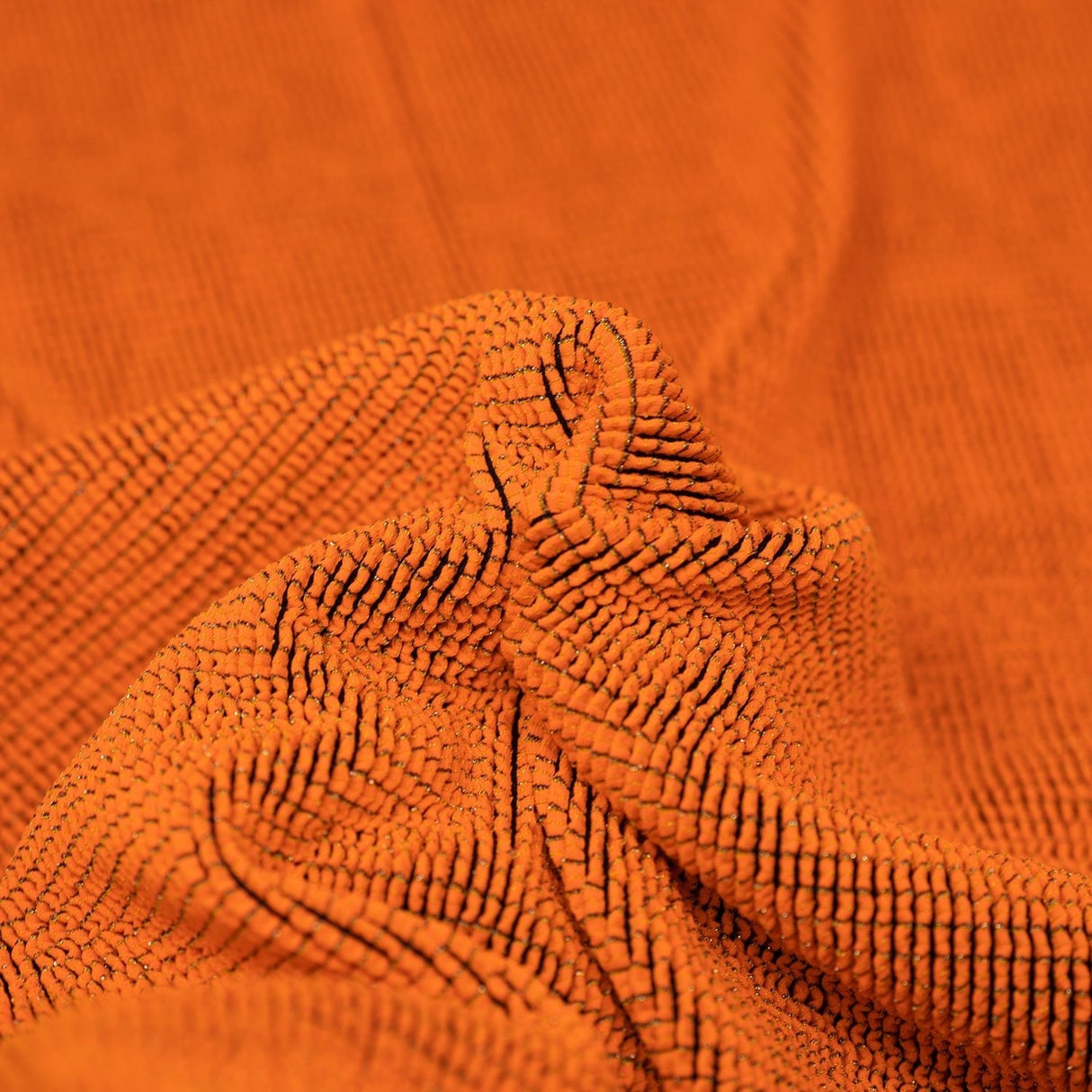 Ritzy Crinkle Nylon Polyester Spandex Metallic Fabric - Crinkle Jacquard, 4-Way Stretch, 22" Width (1 Yard)