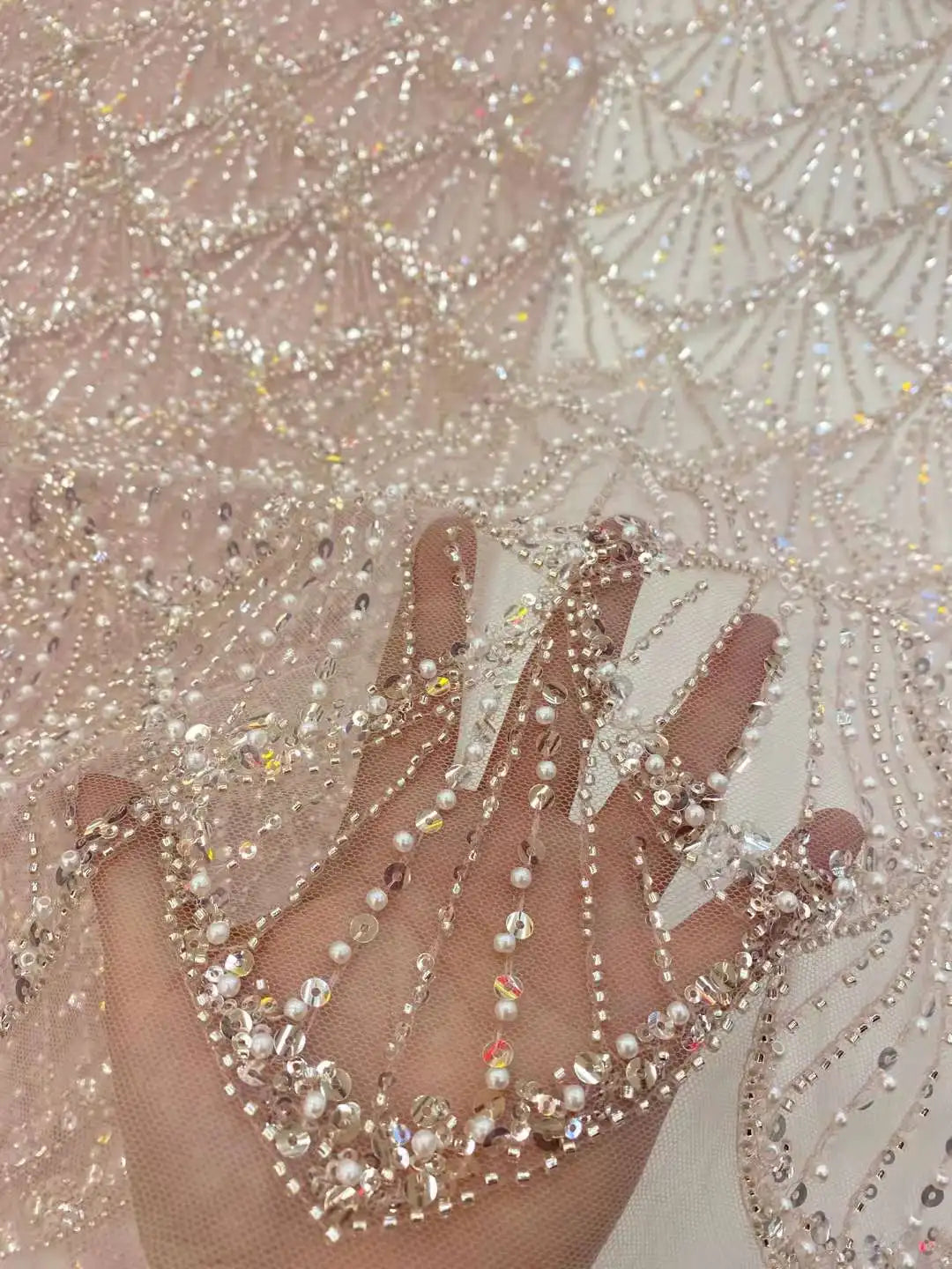 African Heavy Beads Lace Fabric 2024 High Quality Nigerian Sequins Groom Lace French Tulle Fabric For Wedding Party Dress Sewing