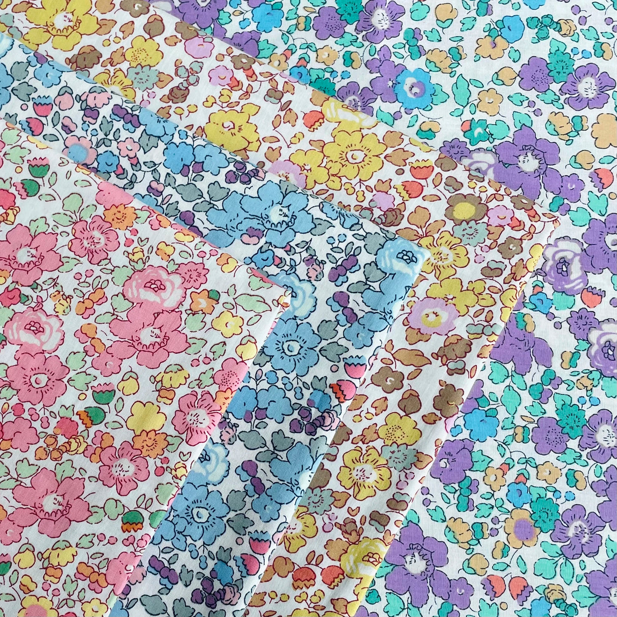 Betsy Floral 60S Tissun liberty Cotton Fabric For Kids Baby Sewing Cloth Dresses Skirt DIY Handmade Designer Patchwork Meter