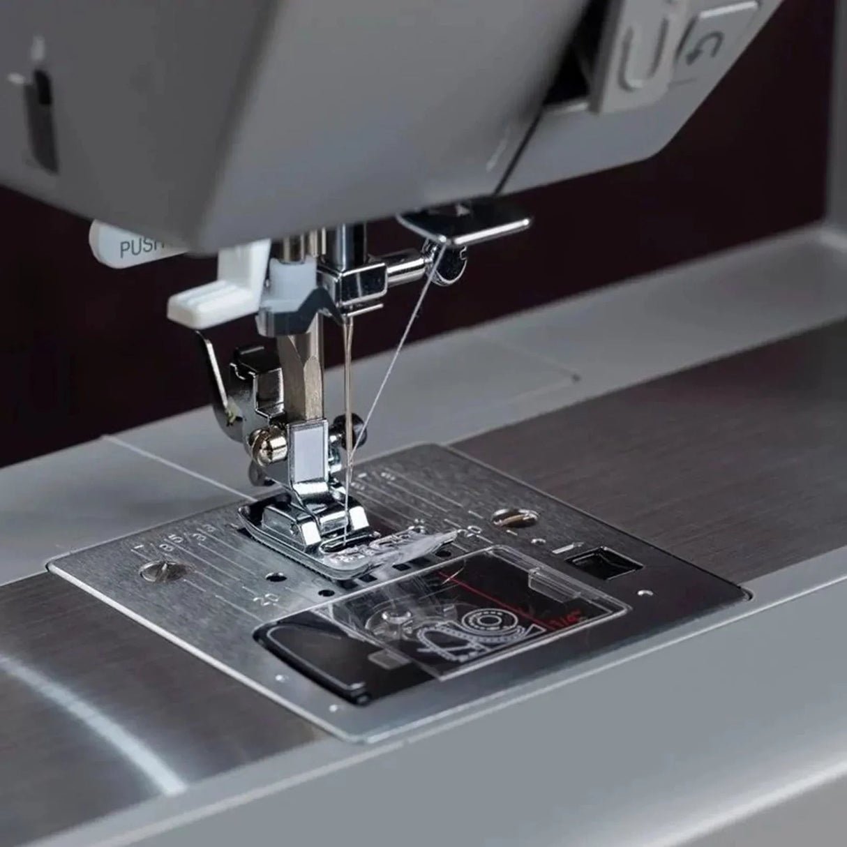 Heavy Duty Computerized Sewing Machine