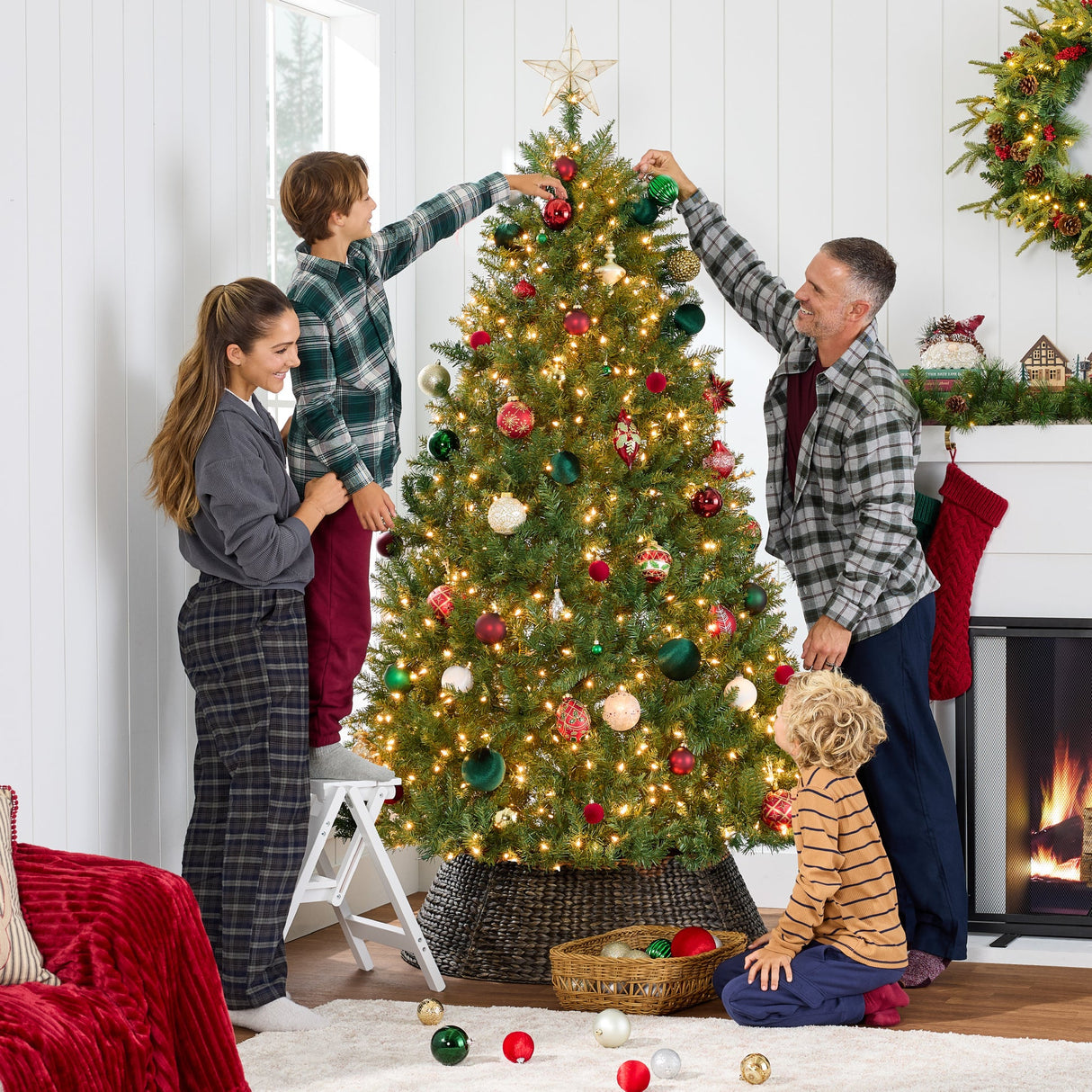 Pre Lit Hinged Douglas Fir Christmas Tree with Stand