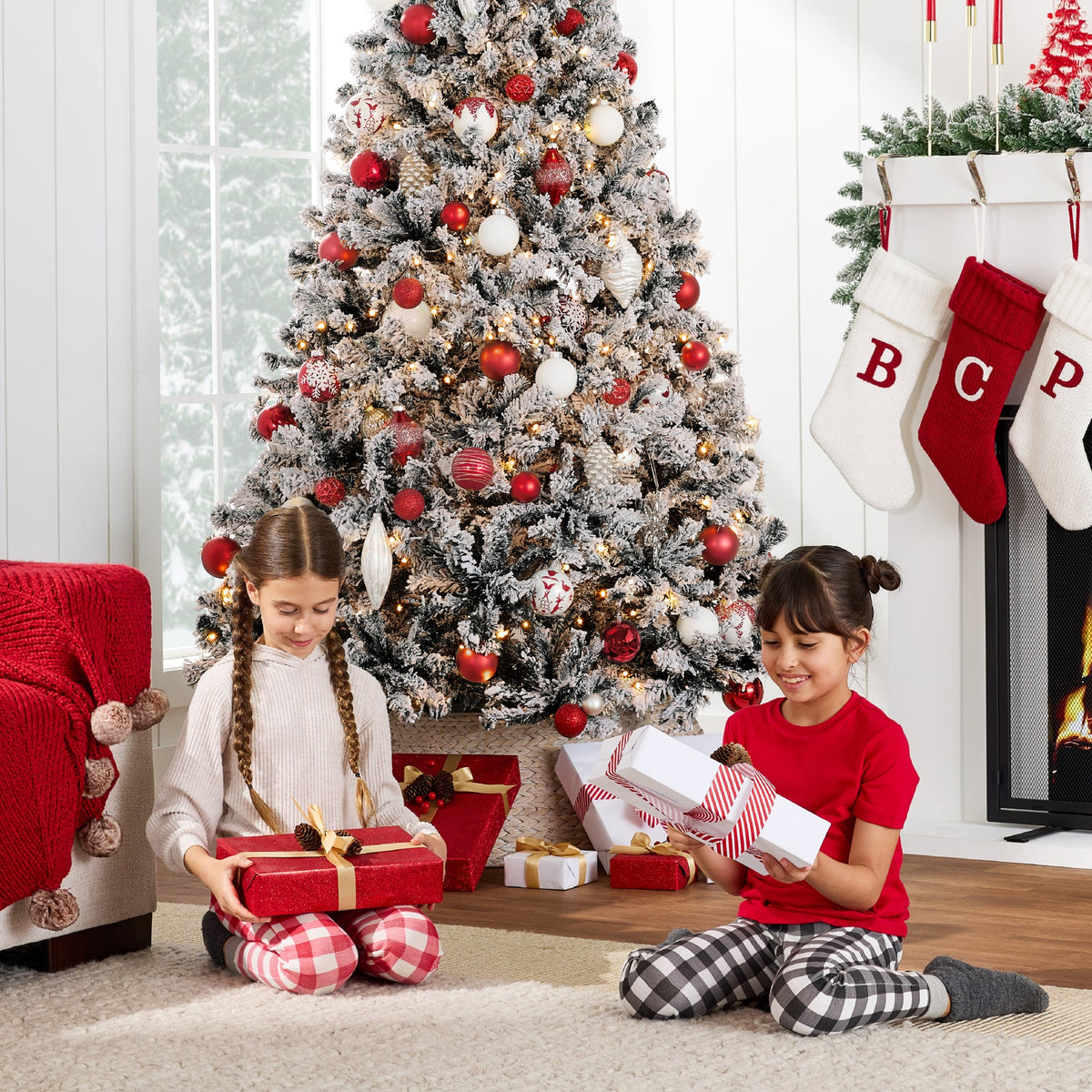 Pre-Lit Flocked Christmas Tree with Full Branch Structure and Lights product image