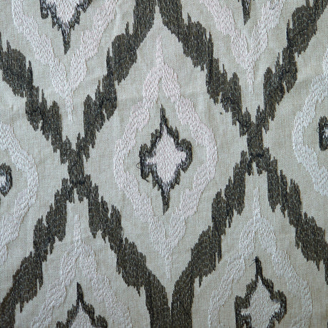 1 Yard Salvo Embroidery fabric