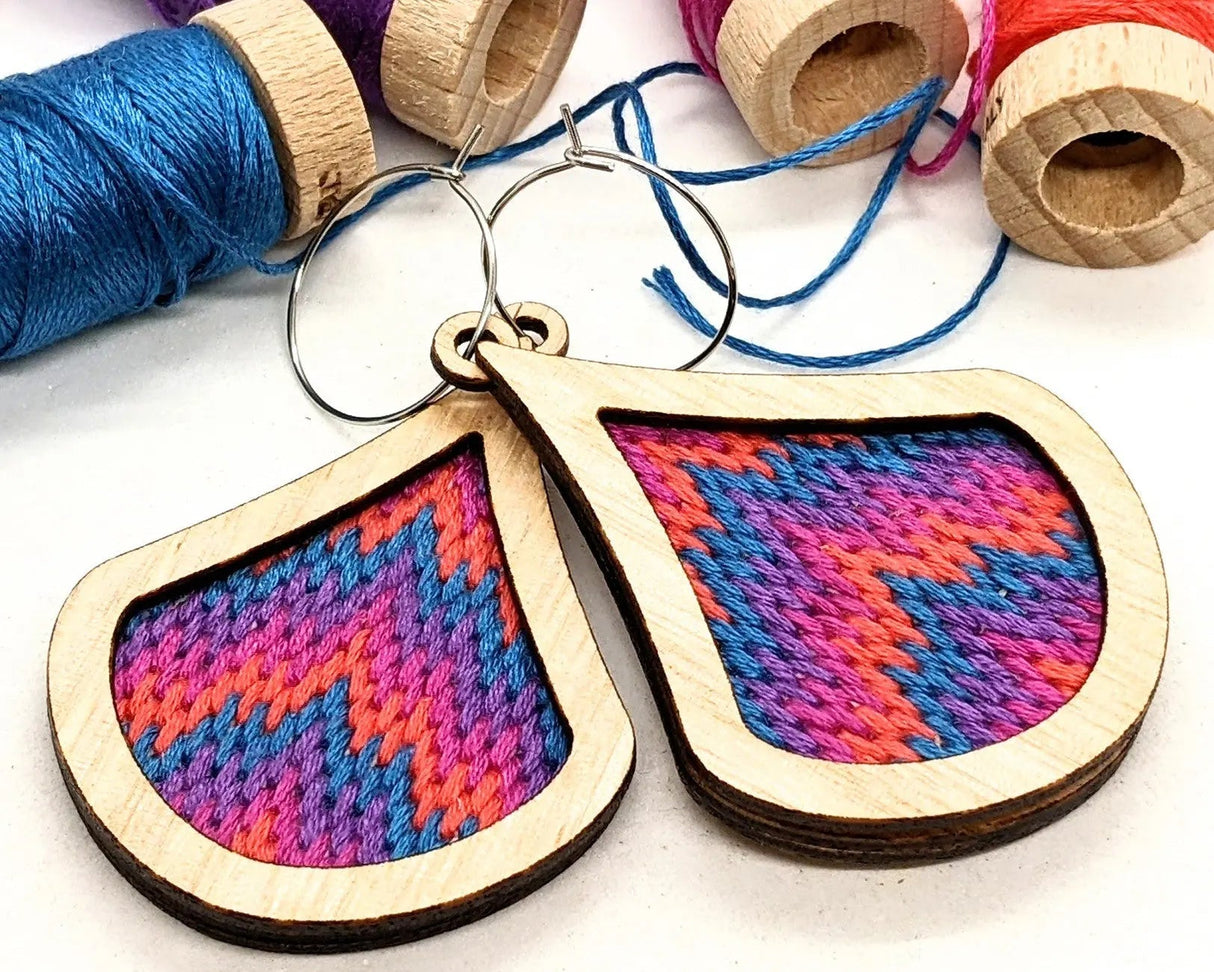 Bargello Embroidery Earring Kit Eucalypt Wood
