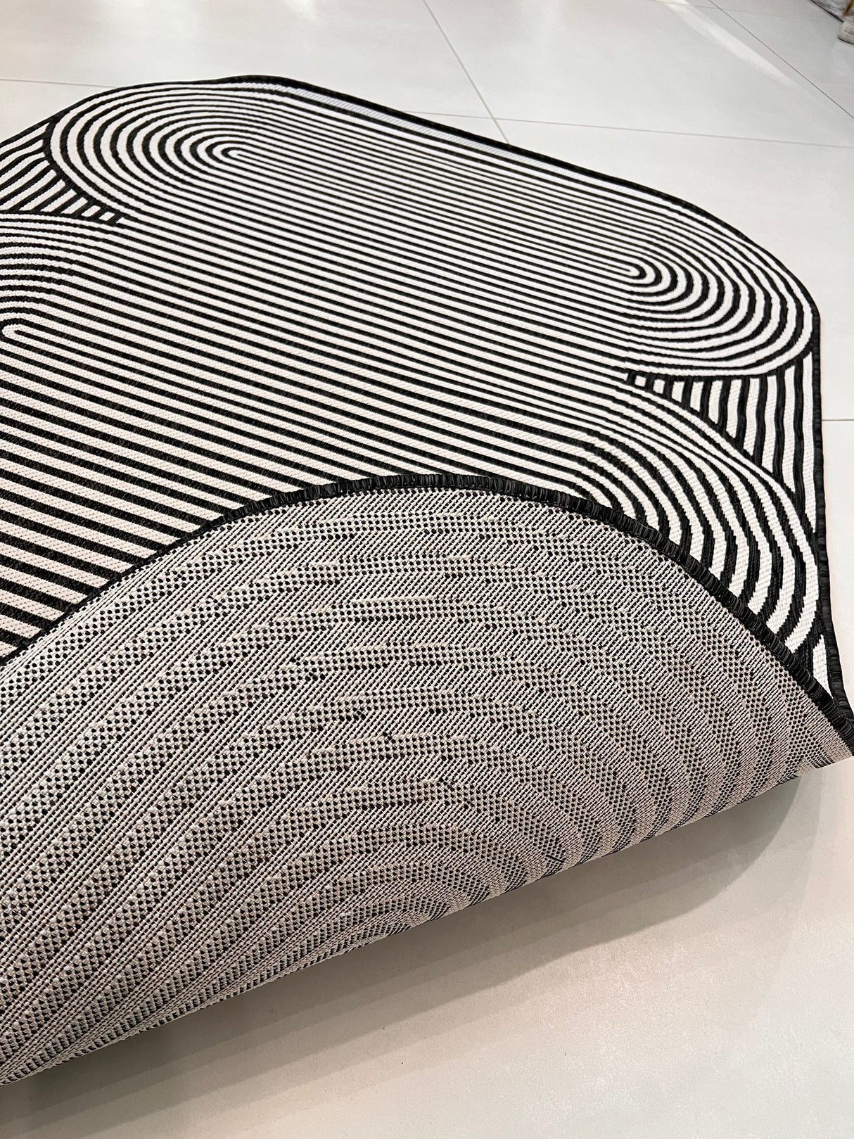 TOV 305 Polypropylene Fabric - Black & Ivory Geometric, Indoor/Outdoor Rug, Organic Live Edge (1 Piece)
