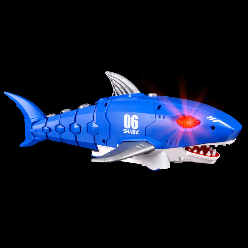 R/C Spray Shark (13 in.)
