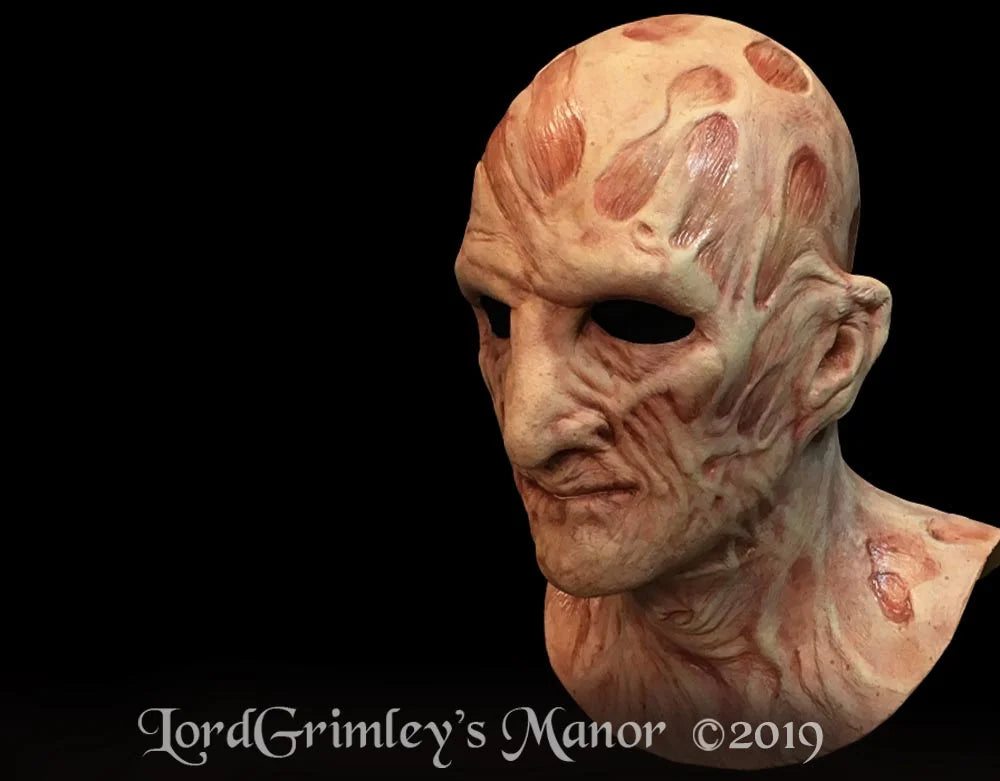 A Nightmare on Elm Street 2: Freddy's Revenge - Deluxe Freddy Krueger Mask with Fedora Hat
