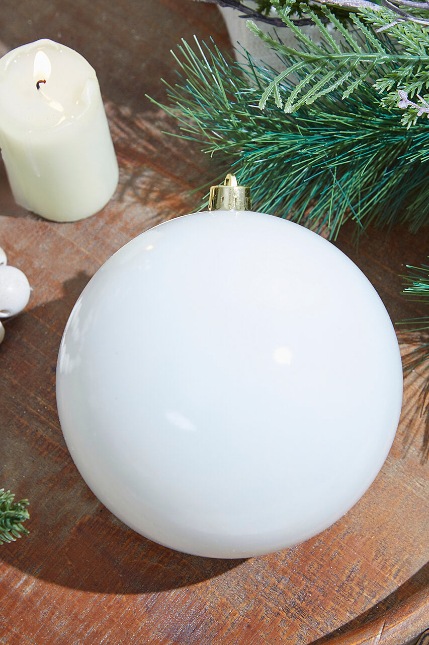 5.5" Wool White Shatterproof Ornament