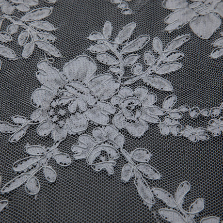 1 Yard Re-Embroidery Lace Fabric Cord Beautiful Floral Pattern Luxurious 52/54" Wide