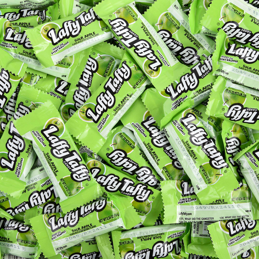 Laffy Taffy Sour Apple Candy (145 Ct)