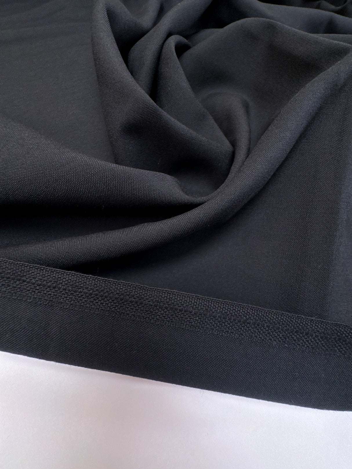 Wool Polyamide Plain Weave Gray Suiting