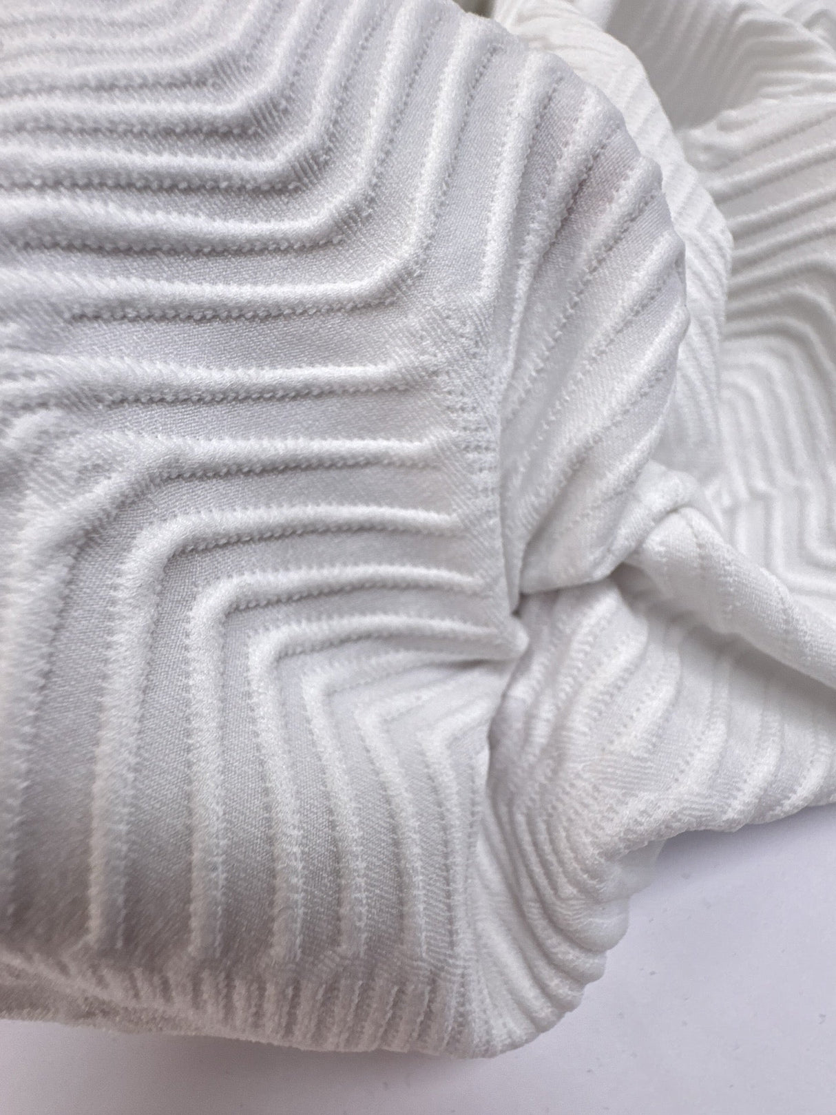 White Polyamide Elastane Knitted Fabric