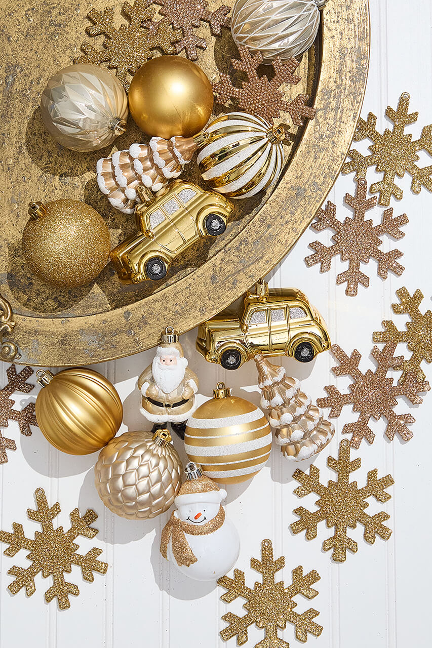 Christmas Shatterproof 25 Piece Assortment - Gold, White