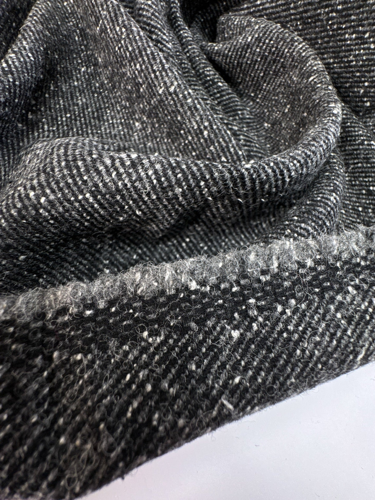 Wool Tweed Melange Gray