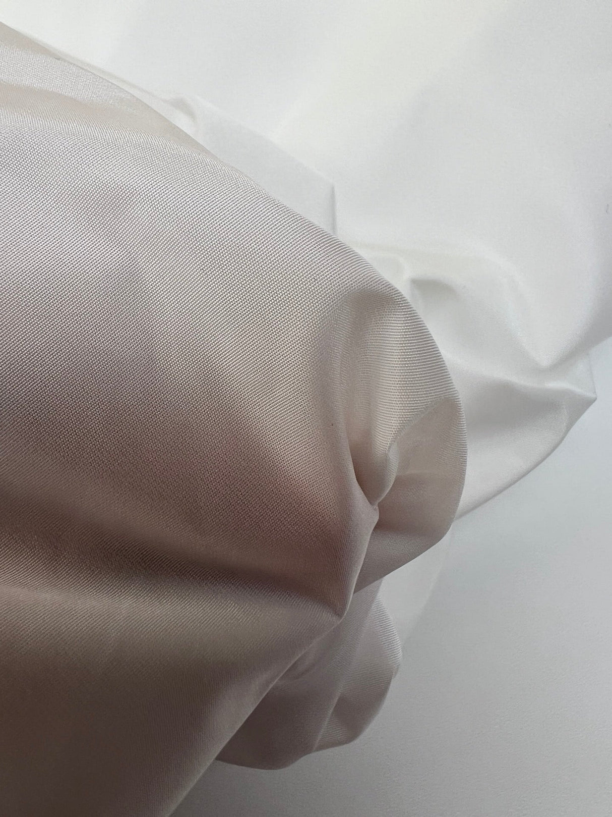 White Water-Repellent Polyamide Fabric